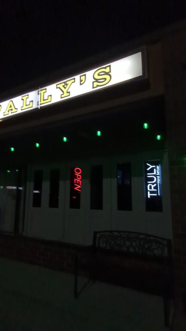 Pally's Bar and Grille
