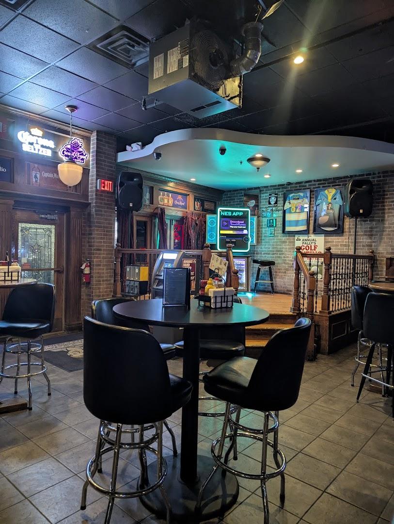 Pally's Bar and Grille