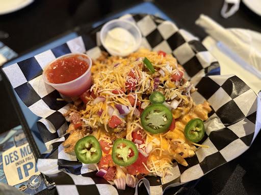 Pally's Bar and Grille
